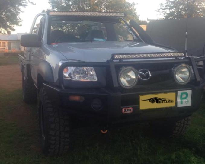 Mazda BT-50 Bullseye Curved Lightbar Bracket 50"