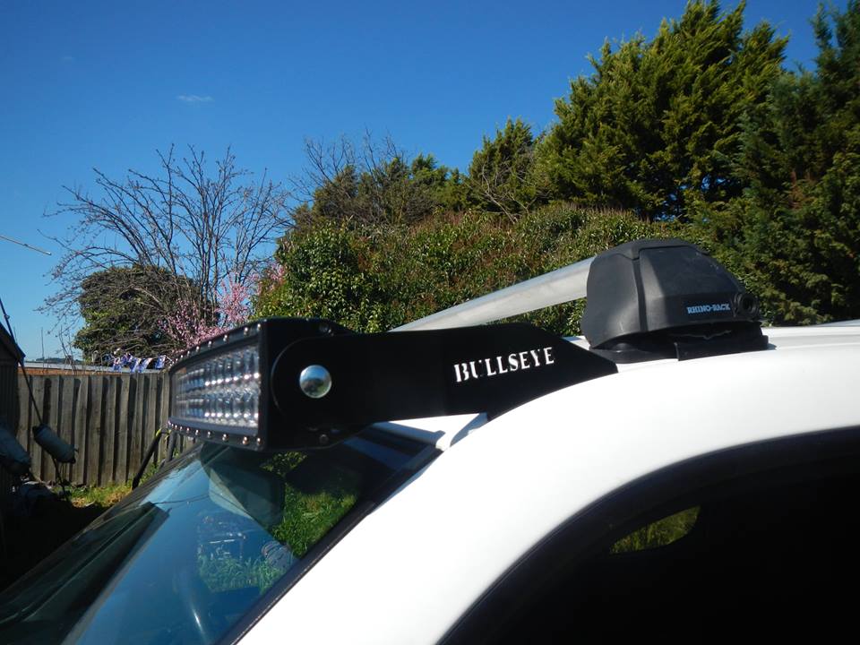 Mazda Bravo Bullseye Curved Lightbar Bracket 50"