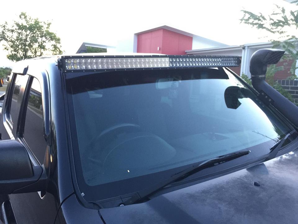 Mazda Bravo Bullseye Curved Lightbar Bracket 50"