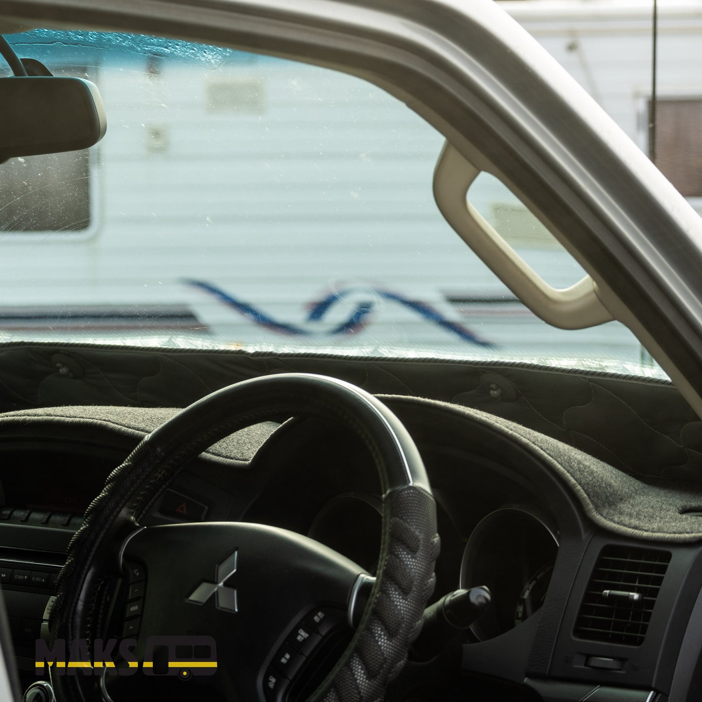 Solar Screens Pajero NM/NP