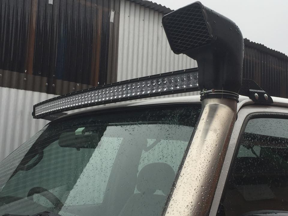 Toyota Landcruiser 80 Series Bullseye Bracket Curved Lightbar Mount