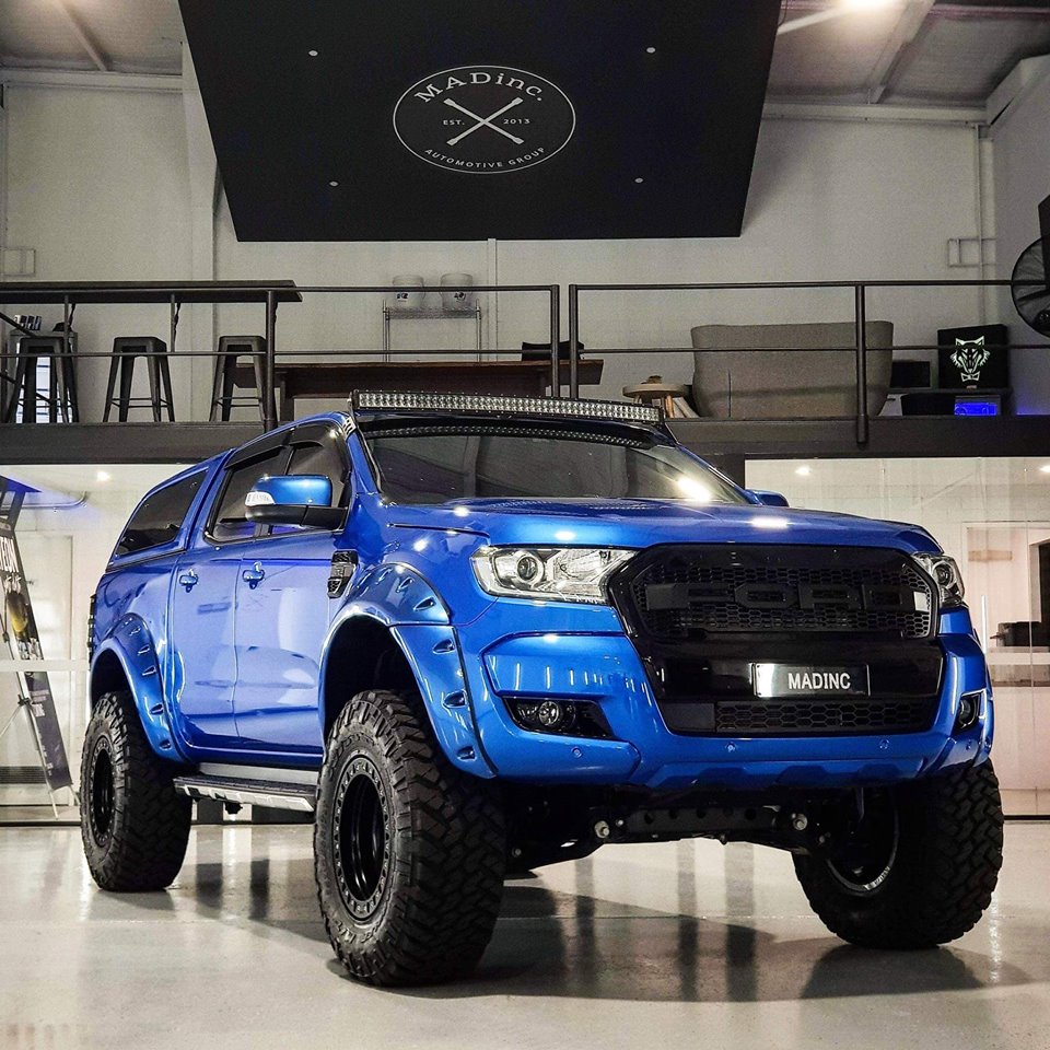 
                  
                    Ford Everest UA Roof Lightbar Bullseye Brackets
                  
                