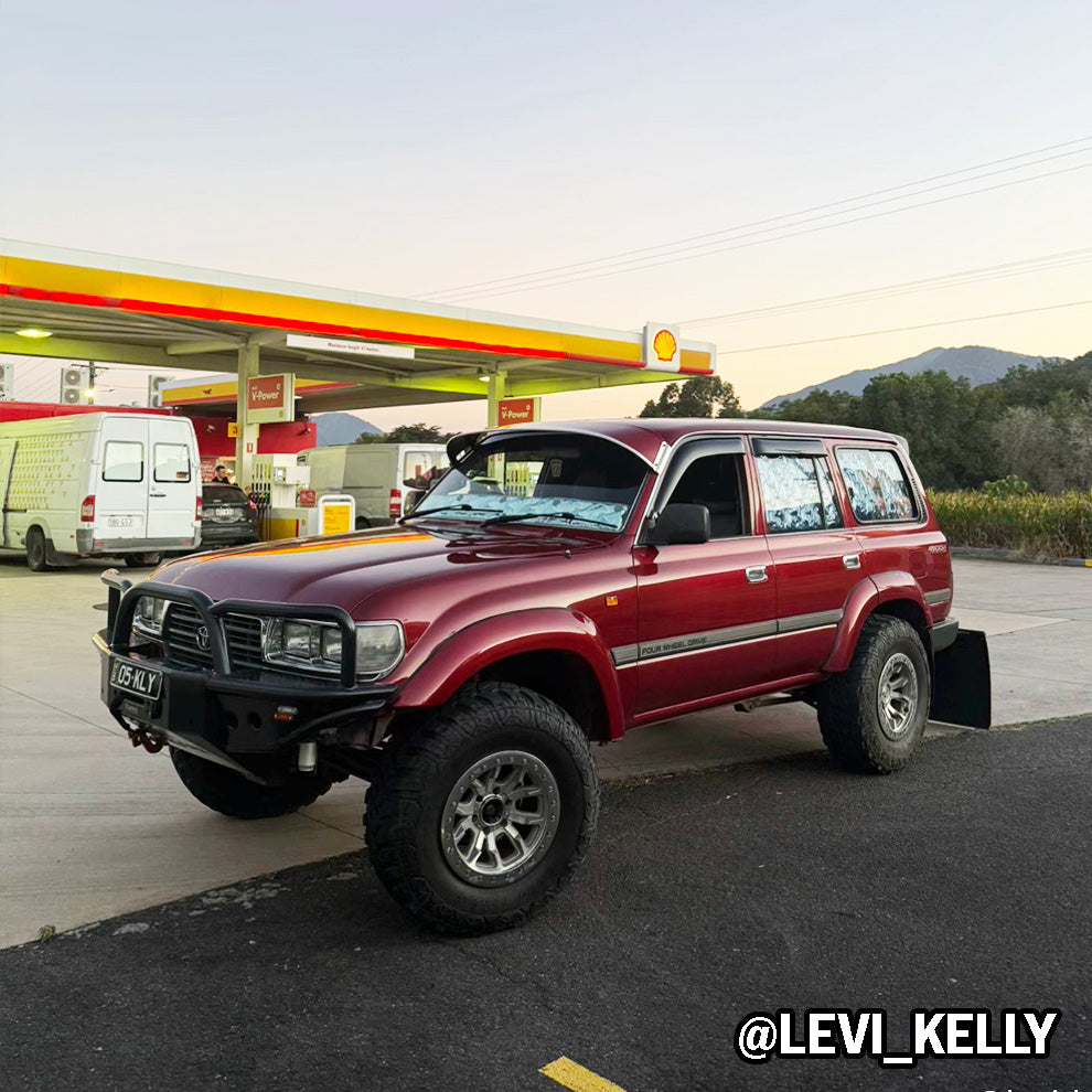 80 Series Solar Screen TOURING SET