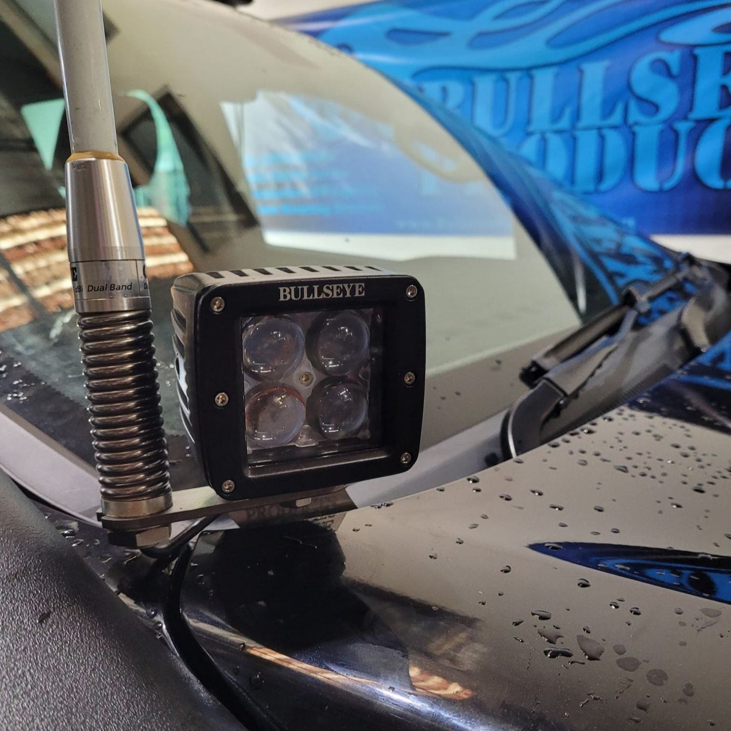 
                  
                    Mazda BT-50 Bonnet Aerial and Light Mount
                  
                