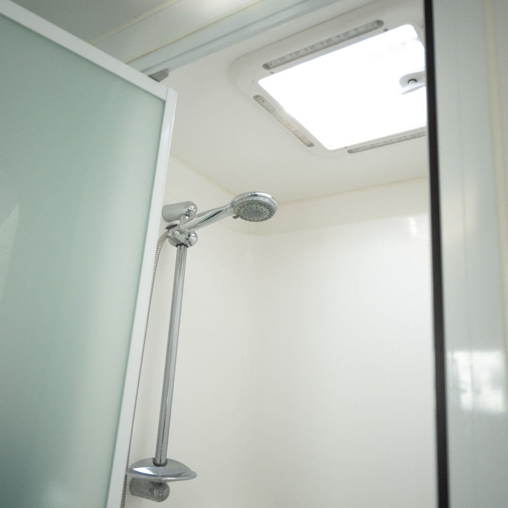 
                  
                    2022 Sunrise La Maison 23.5ft
                  
                