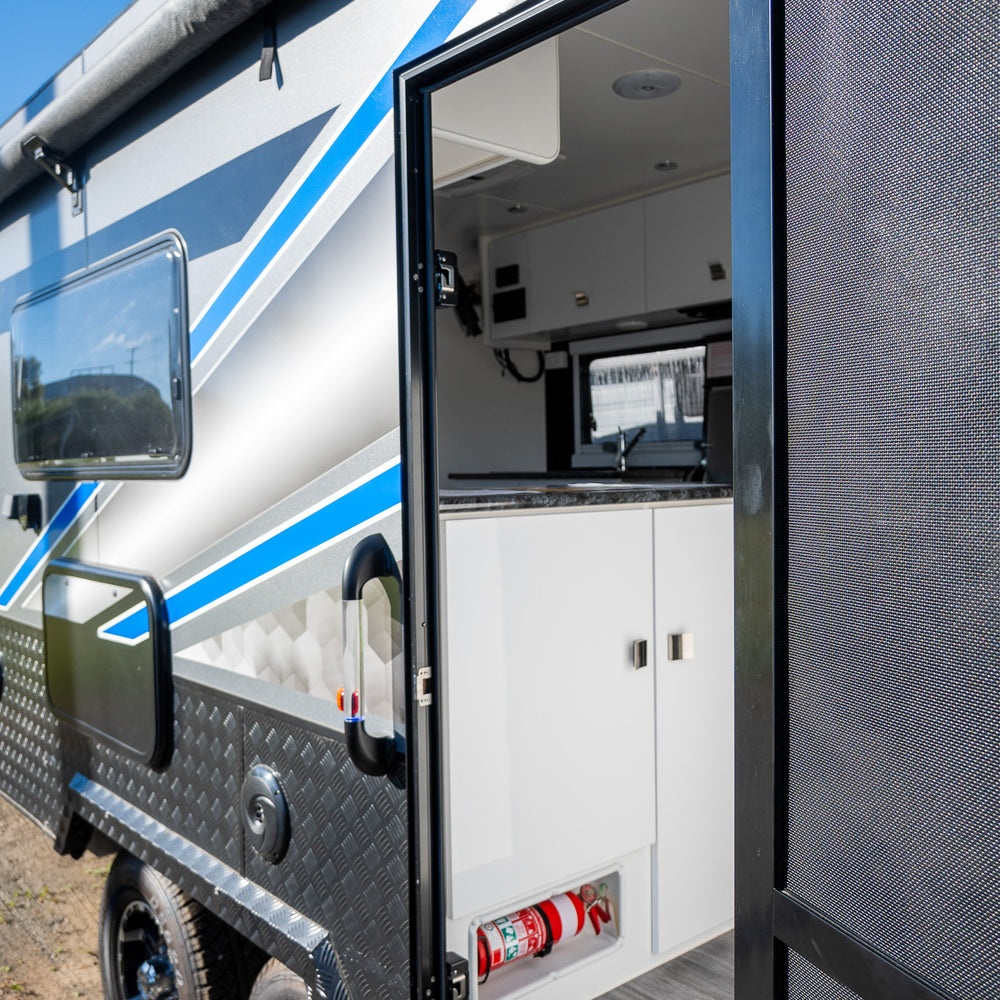 
                  
                    2022 Sunrise La Maison 23.5ft
                  
                