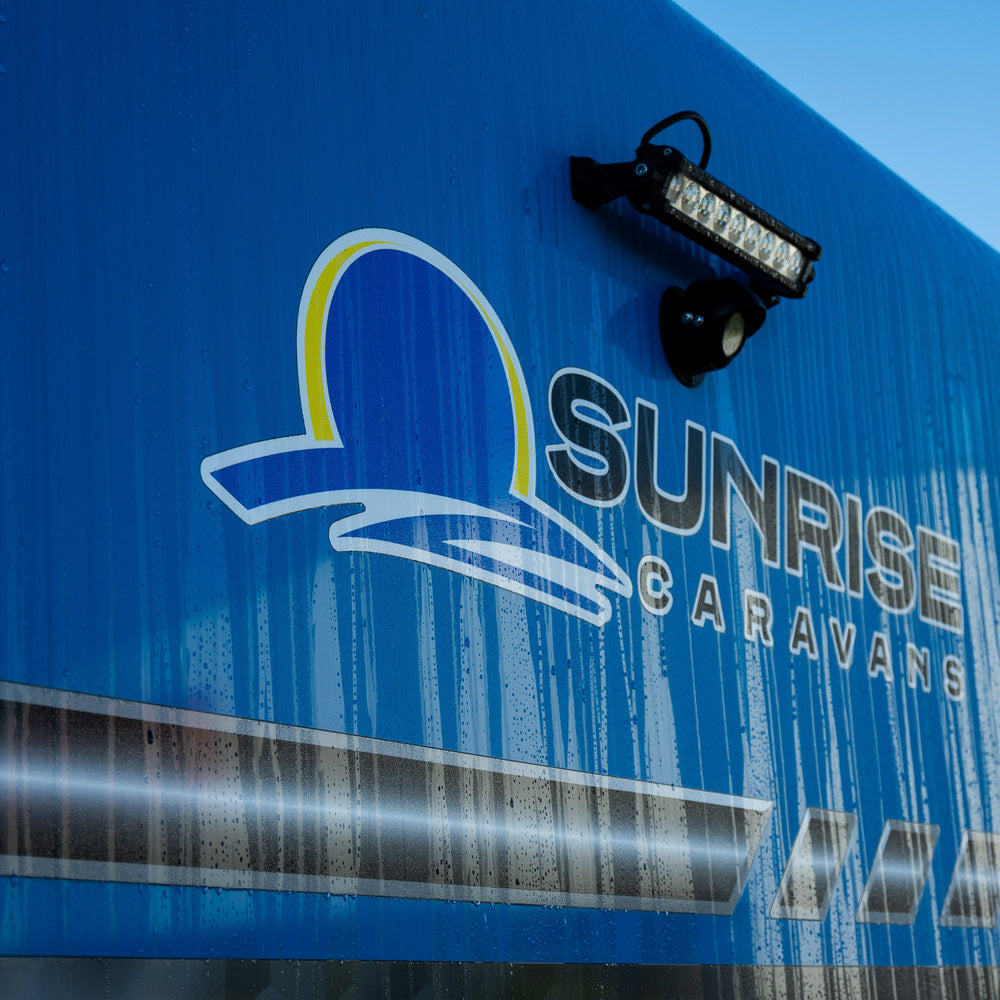 
                  
                    2022 Sunrise La Maison 23.5ft
                  
                