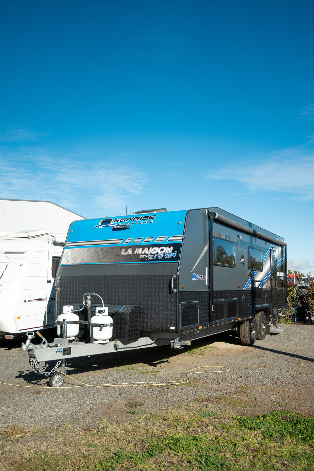 2022 Sunrise La Maison 23.5ft