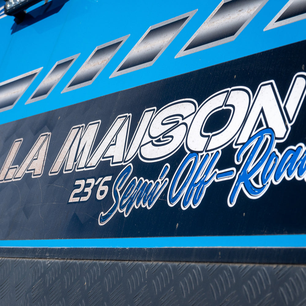 
                  
                    2022 Sunrise La Maison 23.5ft
                  
                