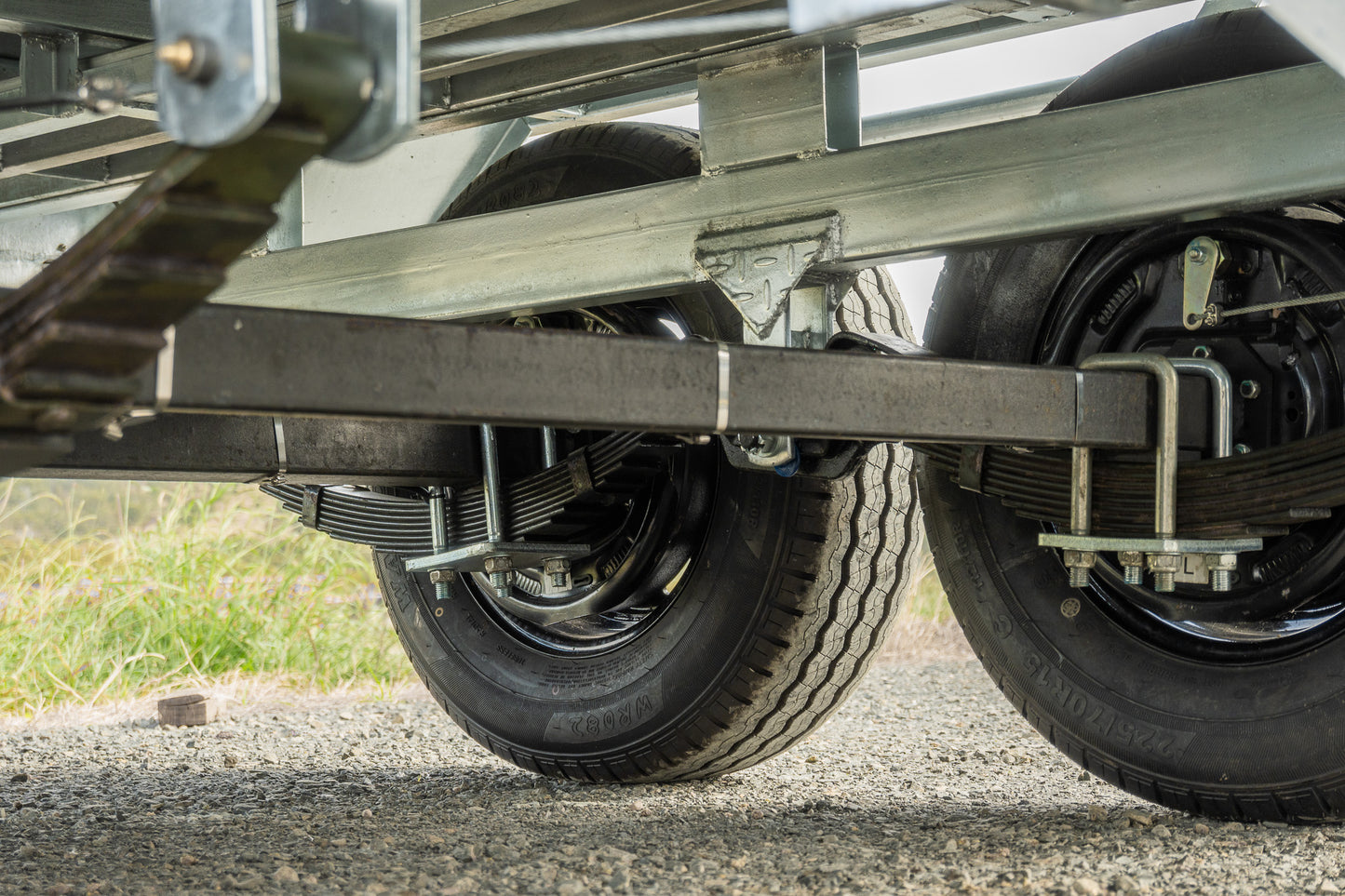 
                  
                    MAKS Dual Axle Flat-Top Strong Galvanized Trailer
                  
                