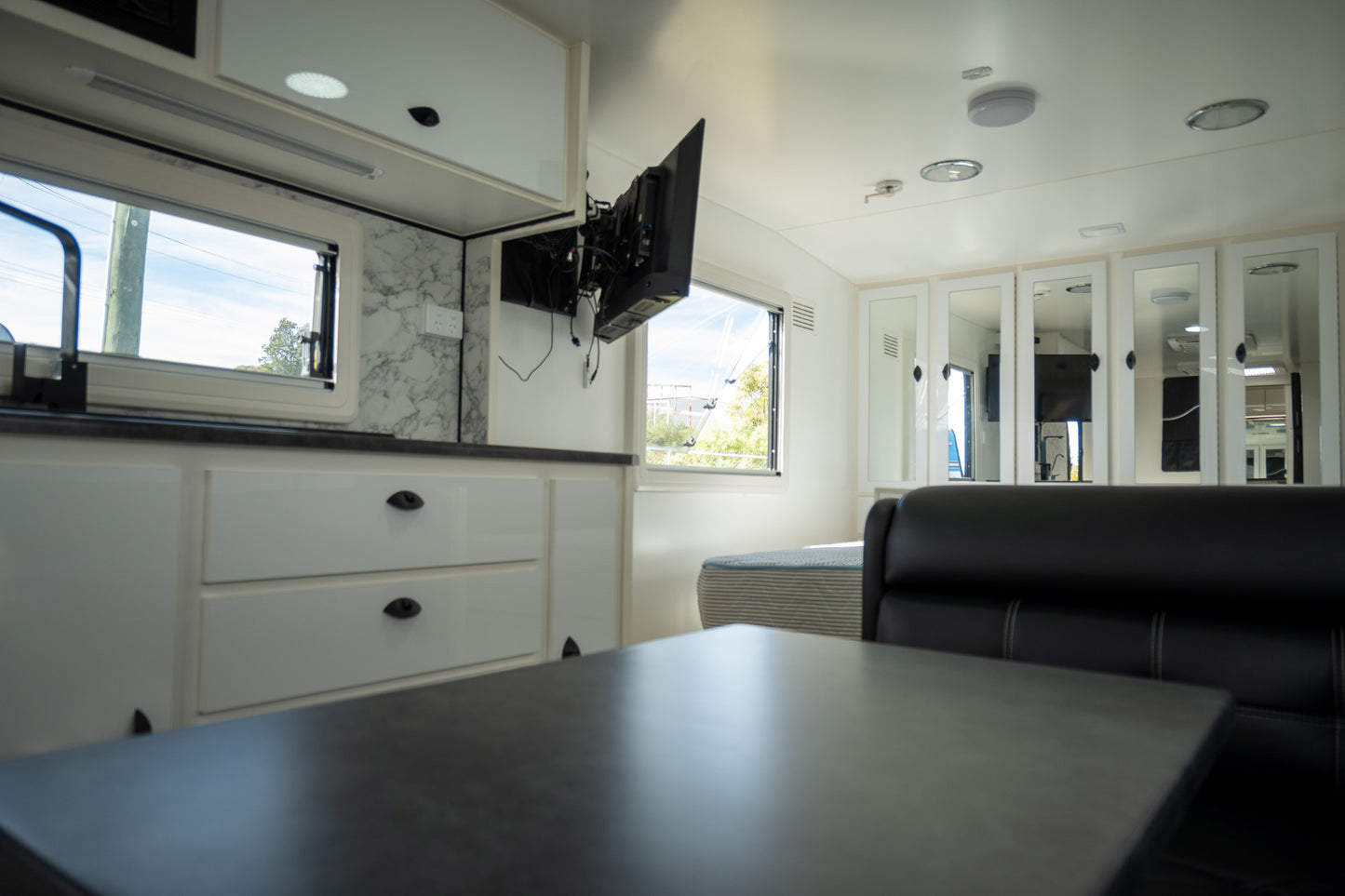 
                  
                    2020 RETREAT FRASER 216R
                  
                