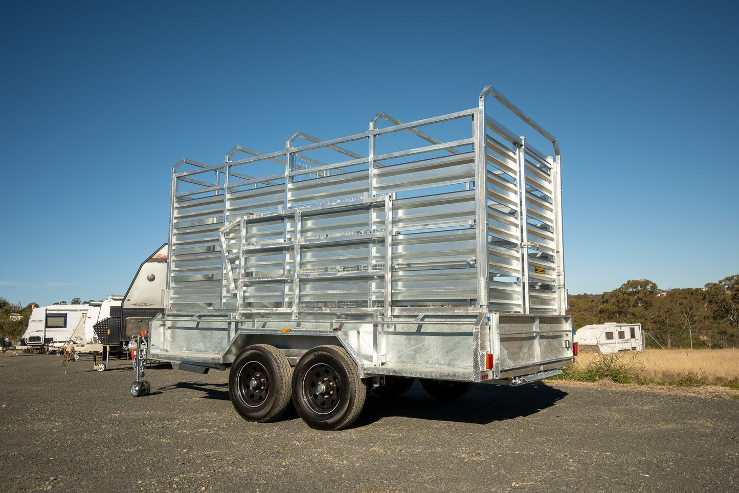 
                  
                    MAKS Cattle & Livestock Trailer
                  
                