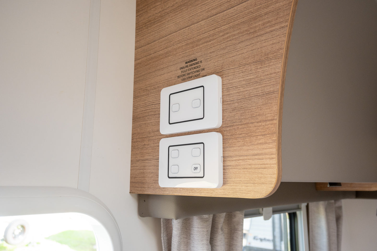 
                  
                    2024 Jayco Silverline 21'6"
                  
                