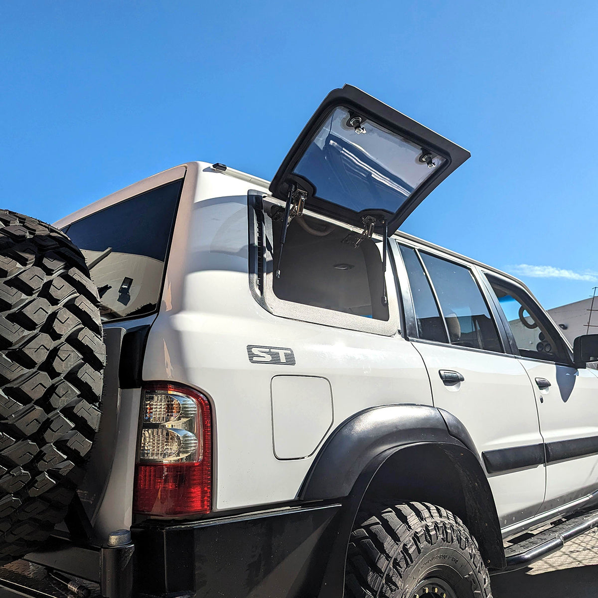 
                  
                    Emuwing Gullwing Window to Suit Nissan Patrol GU LWB (1997–2015)
                  
                