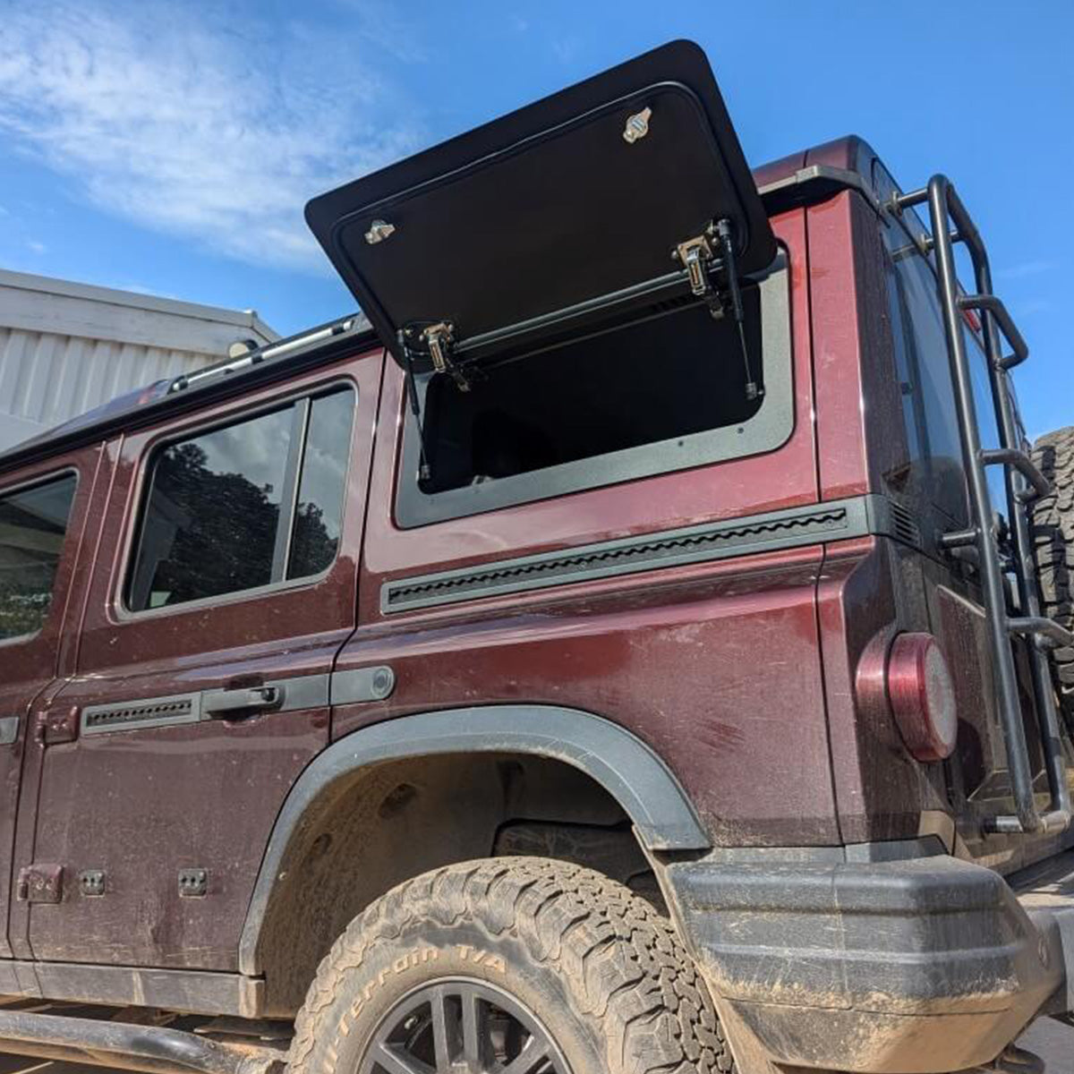 
                  
                    Gullwing Window to Suit Ineos Grenadier
                  
                