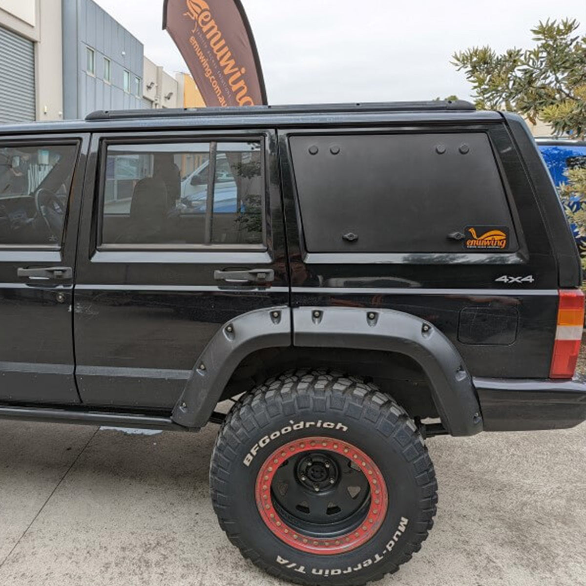 
                  
                    Emuwing Gullwing Window to Suit Jeep Cherokee XJ 4-Door (1984–2001)
                  
                