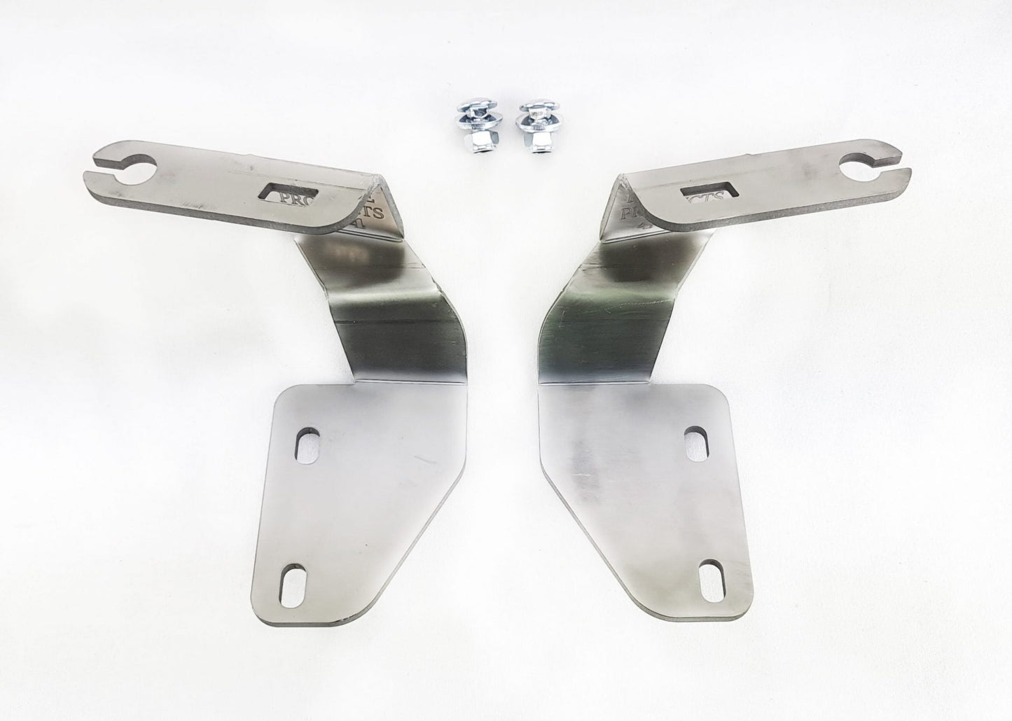 
                  
                    Bonnet Aerial and Light Bracket Bullseye PX Ranger
                  
                