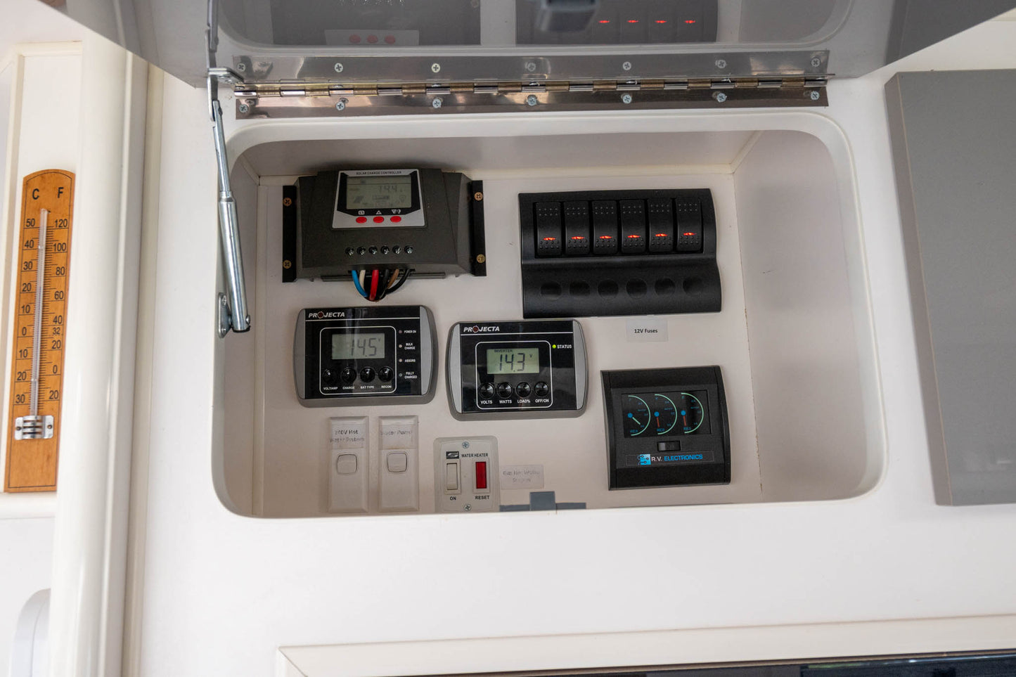 
                  
                    2017 JB Caravans Gator
                  
                