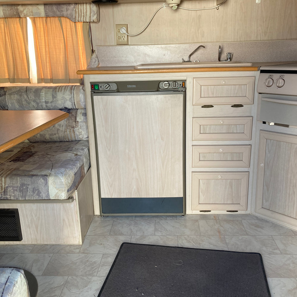 
                  
                    2001 Jayco Westport 18ft
                  
                