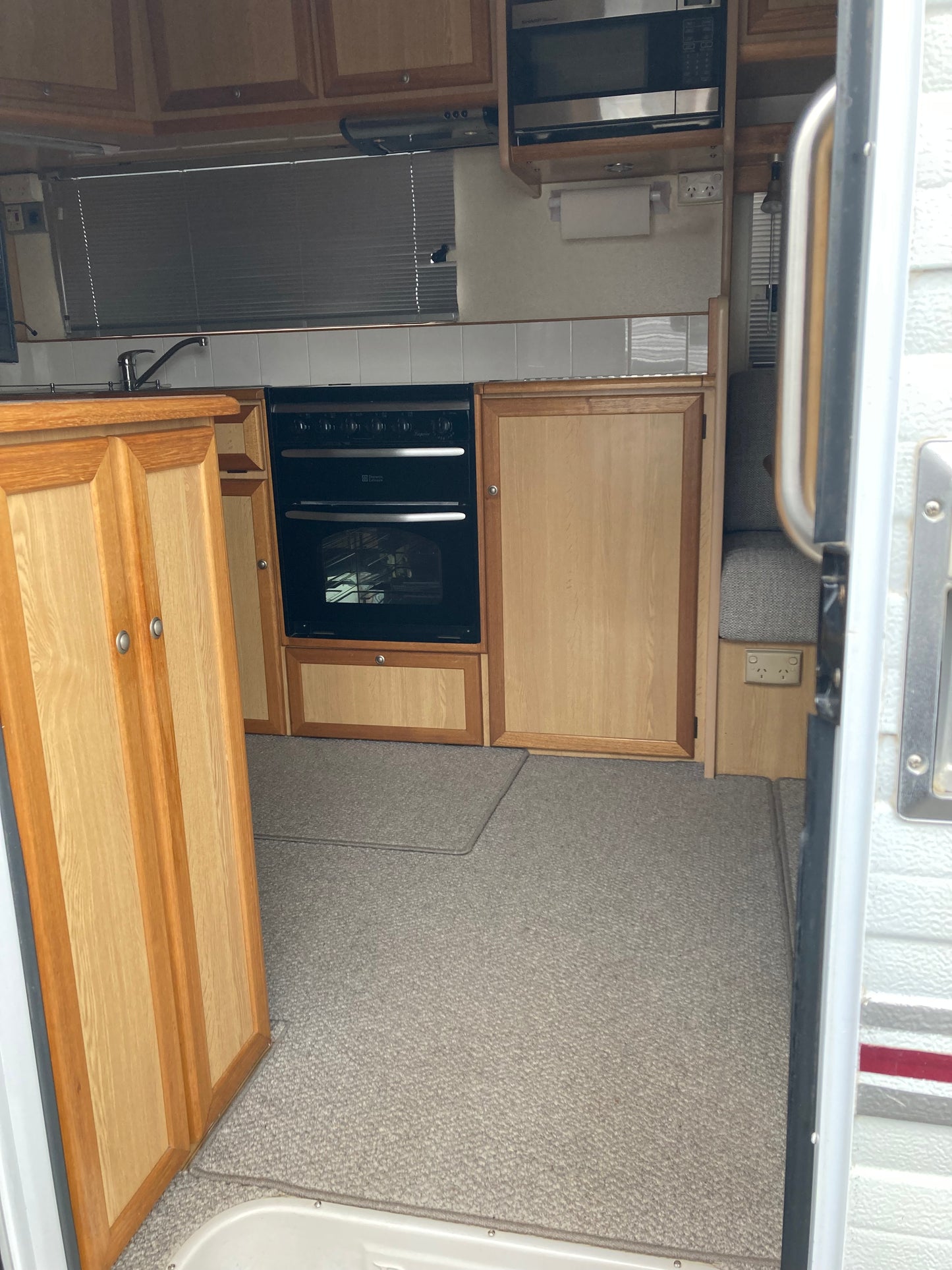 
                  
                    2004 Boroma Di Lusso 700st 23ft
                  
                