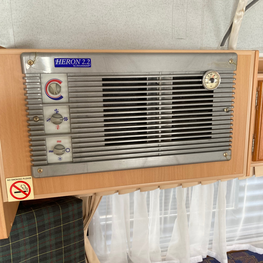 
                  
                    2003 Windsor Streamliner 17.5ft
                  
                