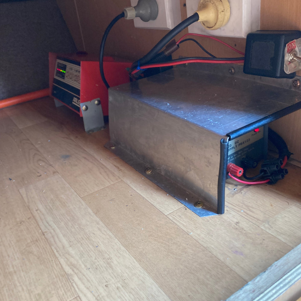 
                  
                    2003 Windsor Streamliner 17.5ft
                  
                