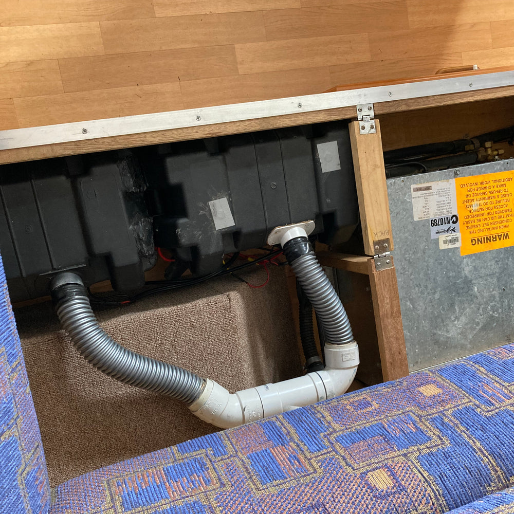 
                  
                    2003 Windsor Streamliner 17.5ft
                  
                