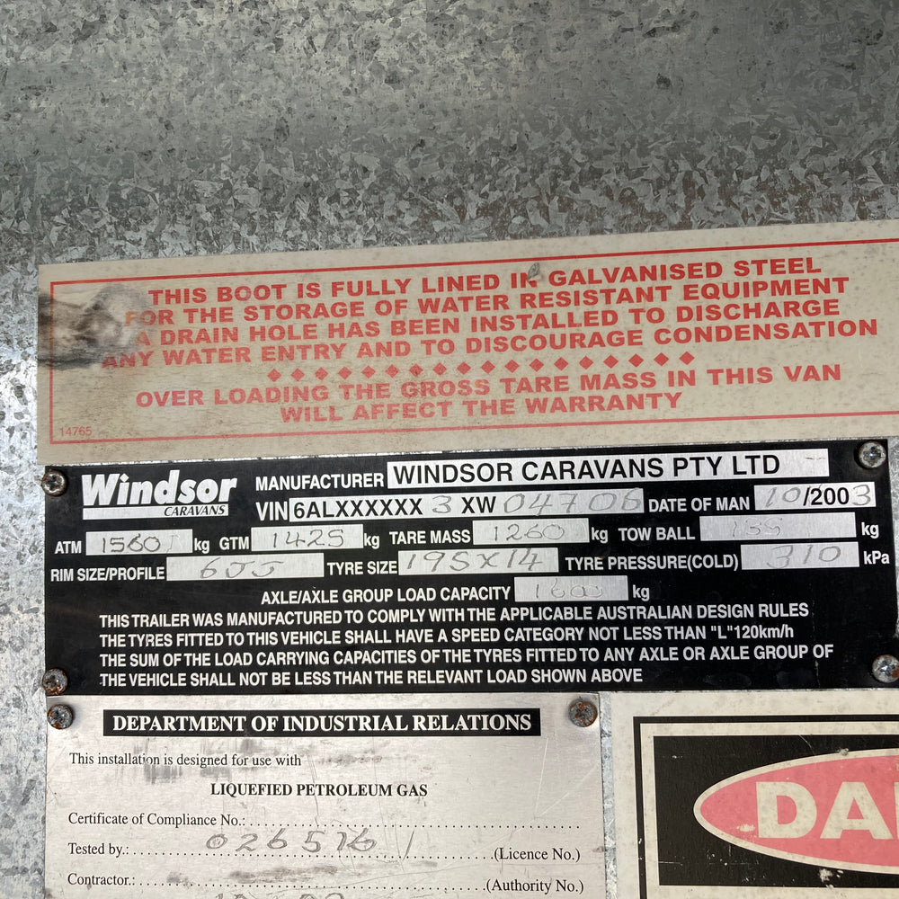 
                  
                    2003 Windsor Streamliner 17.5ft
                  
                