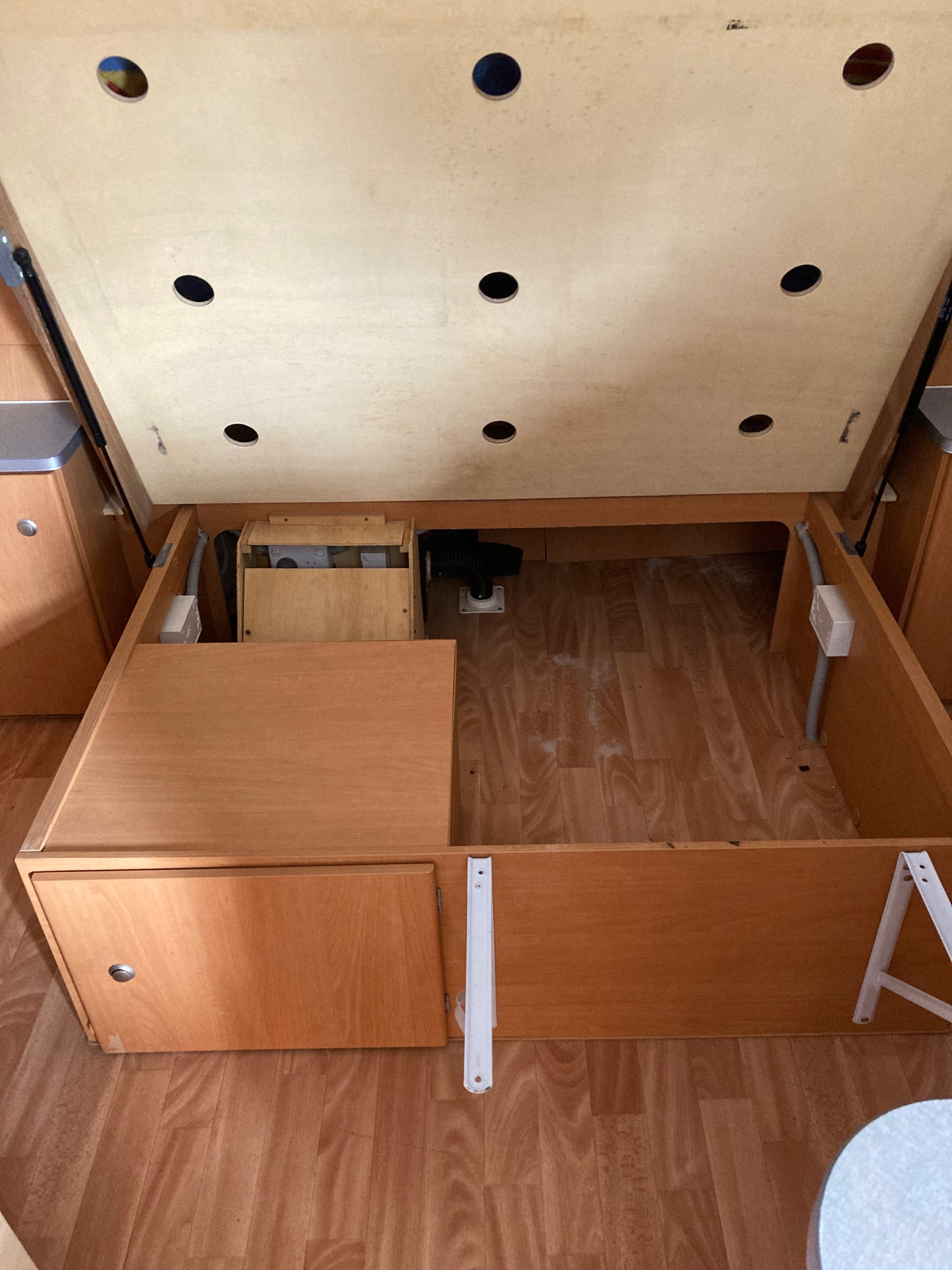 
                  
                    2007 Avan The Erin Mk2 17.5ft
                  
                