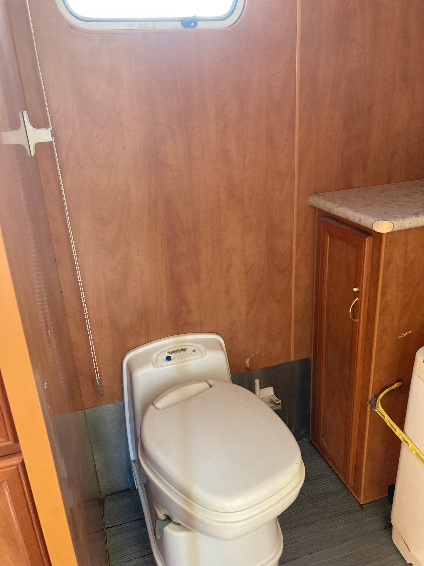 
                  
                    2006 Olypmic Champion 22.5ft
                  
                