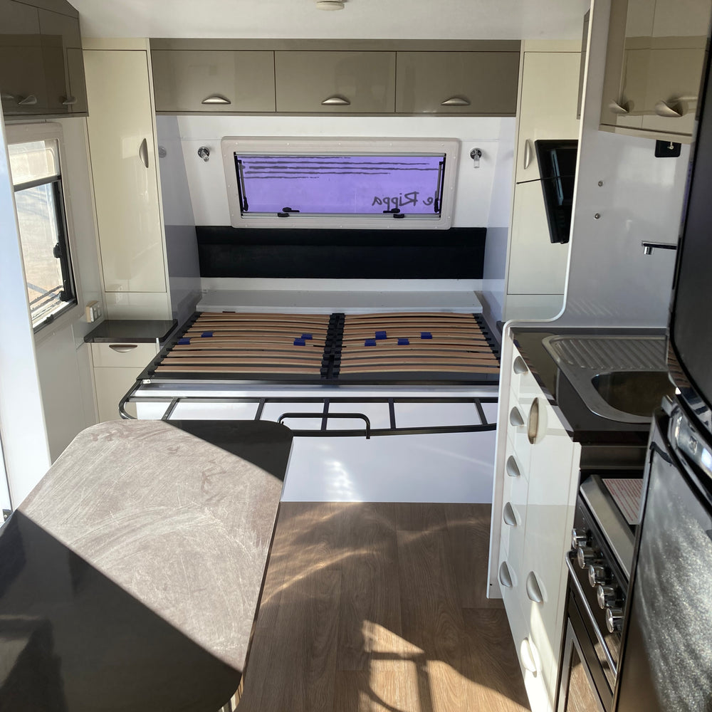 
                  
                    (SOLD) 2014 Roadstar Little Rippa 17.5ft
                  
                