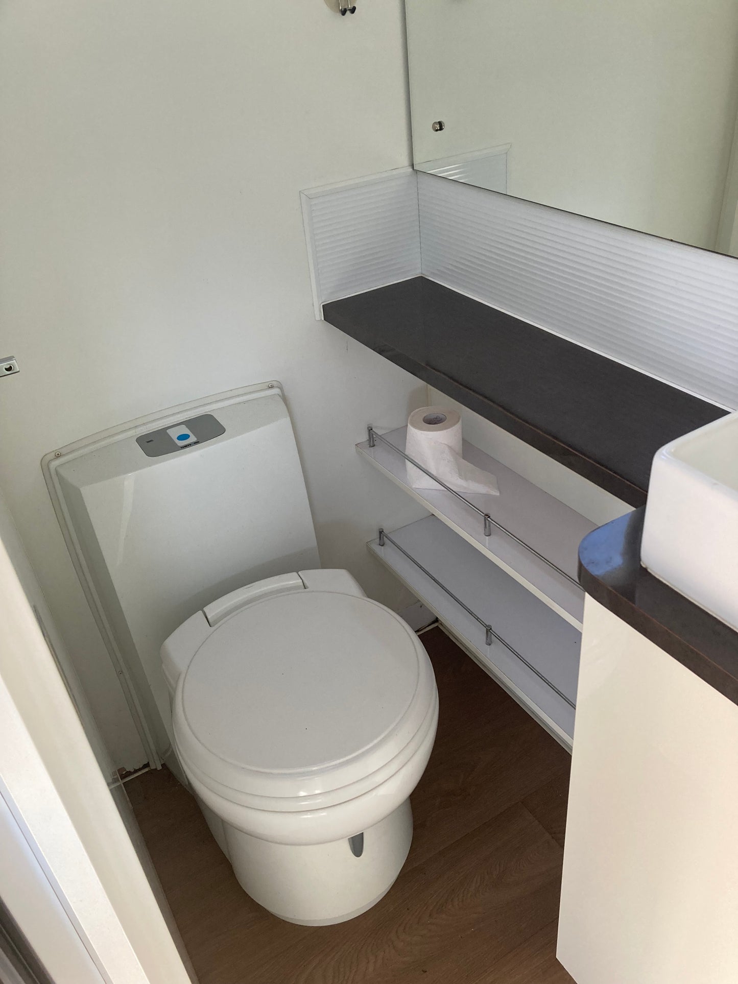 
                  
                    (SOLD) 2014 Roadstar Little Rippa 17.5ft
                  
                