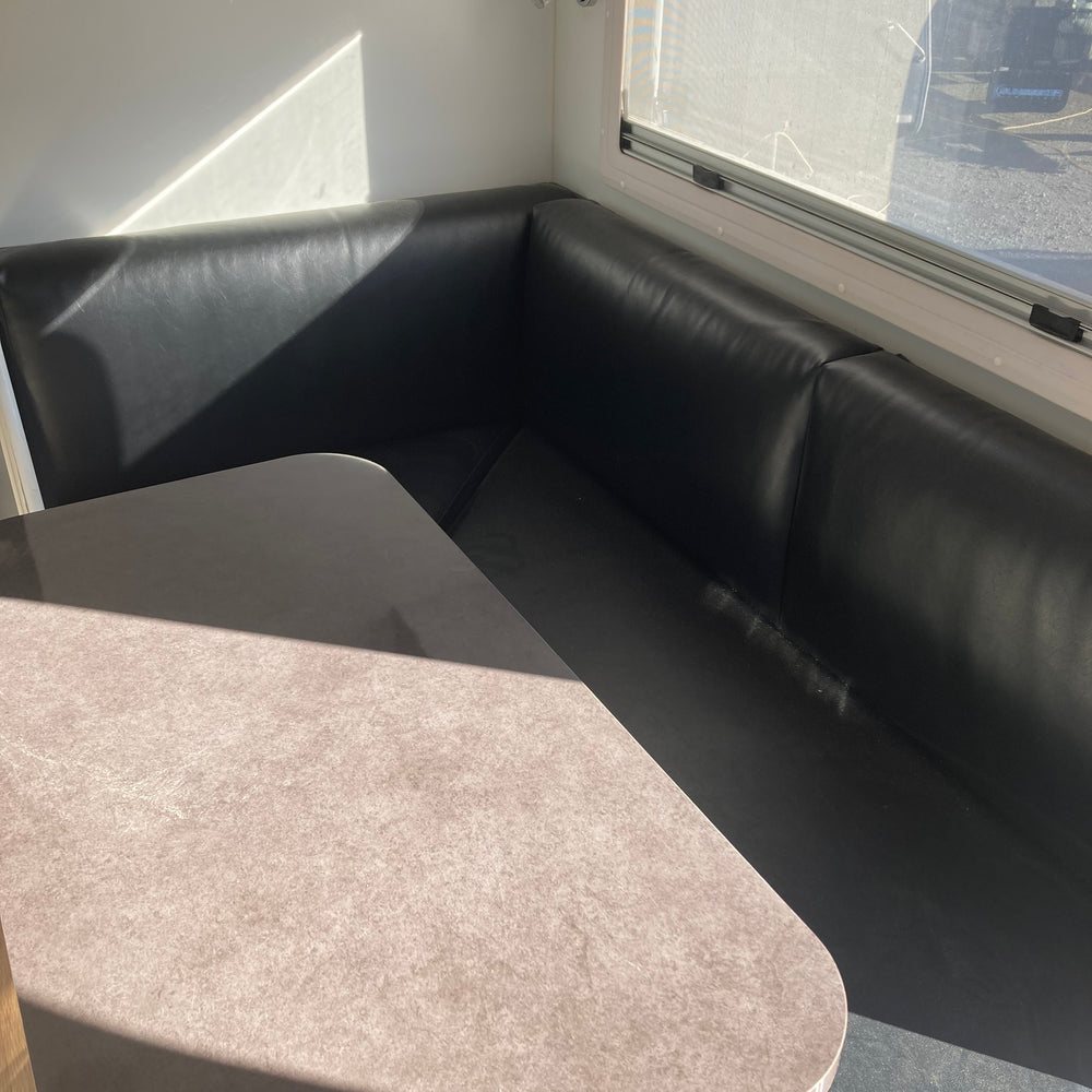 
                  
                    (SOLD) 2014 Roadstar Little Rippa 17.5ft
                  
                