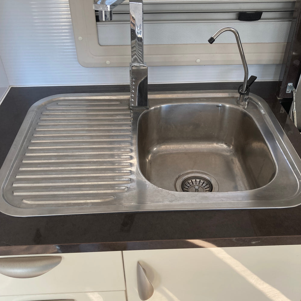 
                  
                    (SOLD) 2014 Roadstar Little Rippa 17.5ft
                  
                