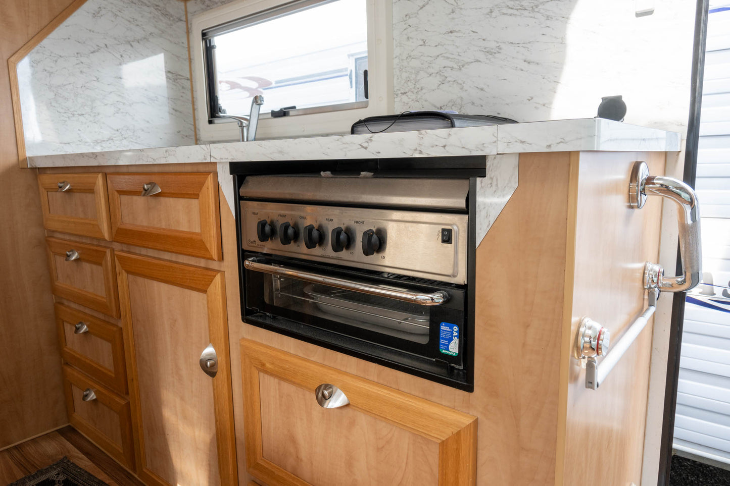 
                  
                    2013 JB Caravans Dreamline 17.5ft
                  
                