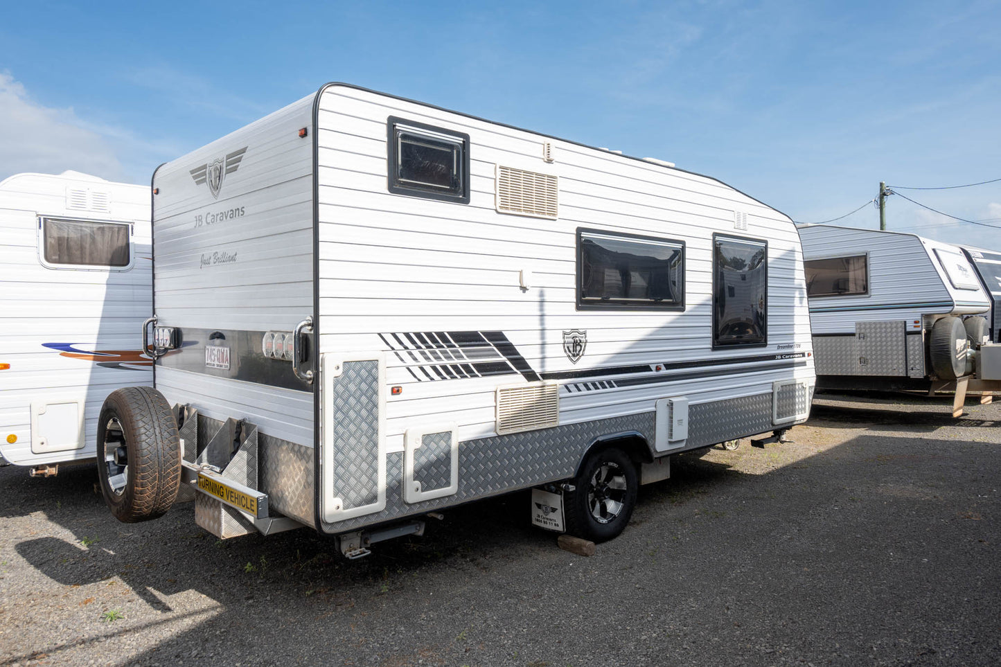 
                  
                    2013 JB Caravans Dreamline 17.5ft
                  
                