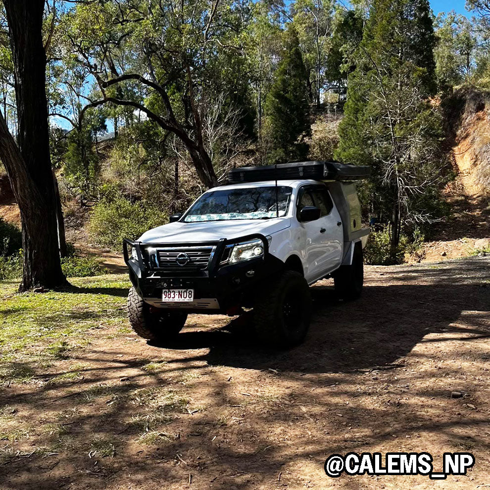 
                  
                    Navara NP300 Solar Screen
                  
                