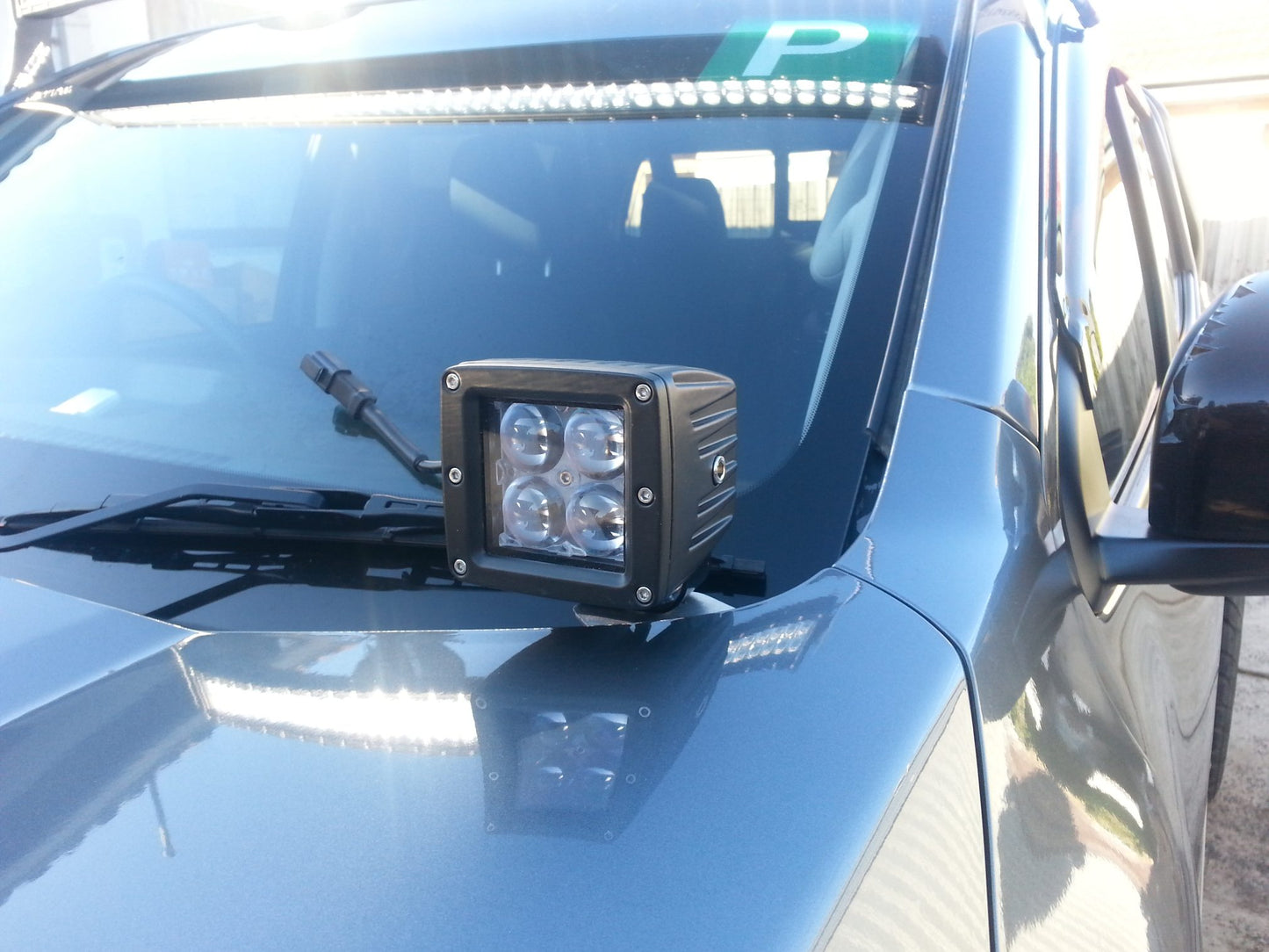 
                  
                    Nissan Navara NP300 Bonnet Hinge Ditch Light Bracket Pair
                  
                