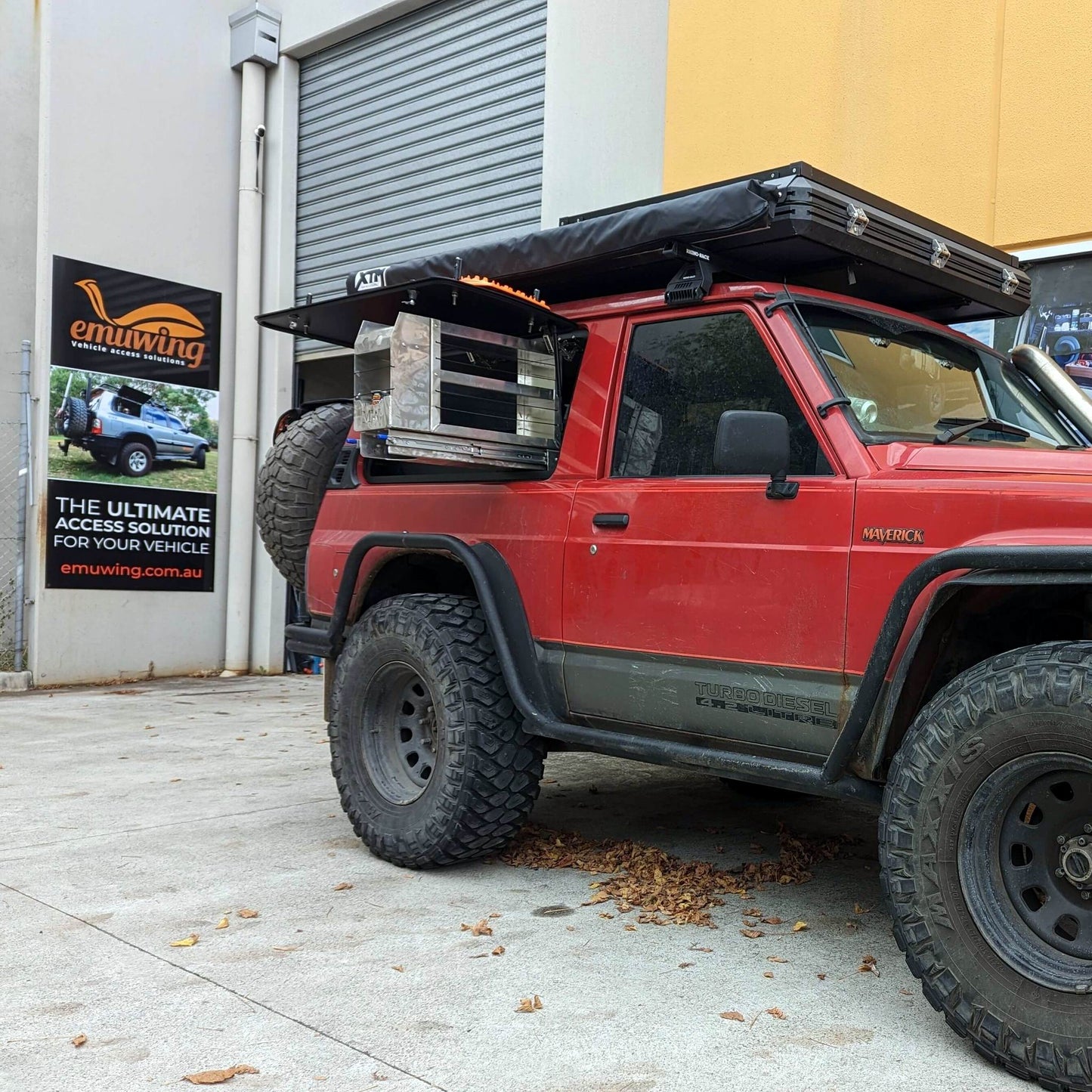 
                  
                    Emuwing Gullwing Window to Suit Nissan Patrol Y60 GQ SWB 2-Door
                  
                