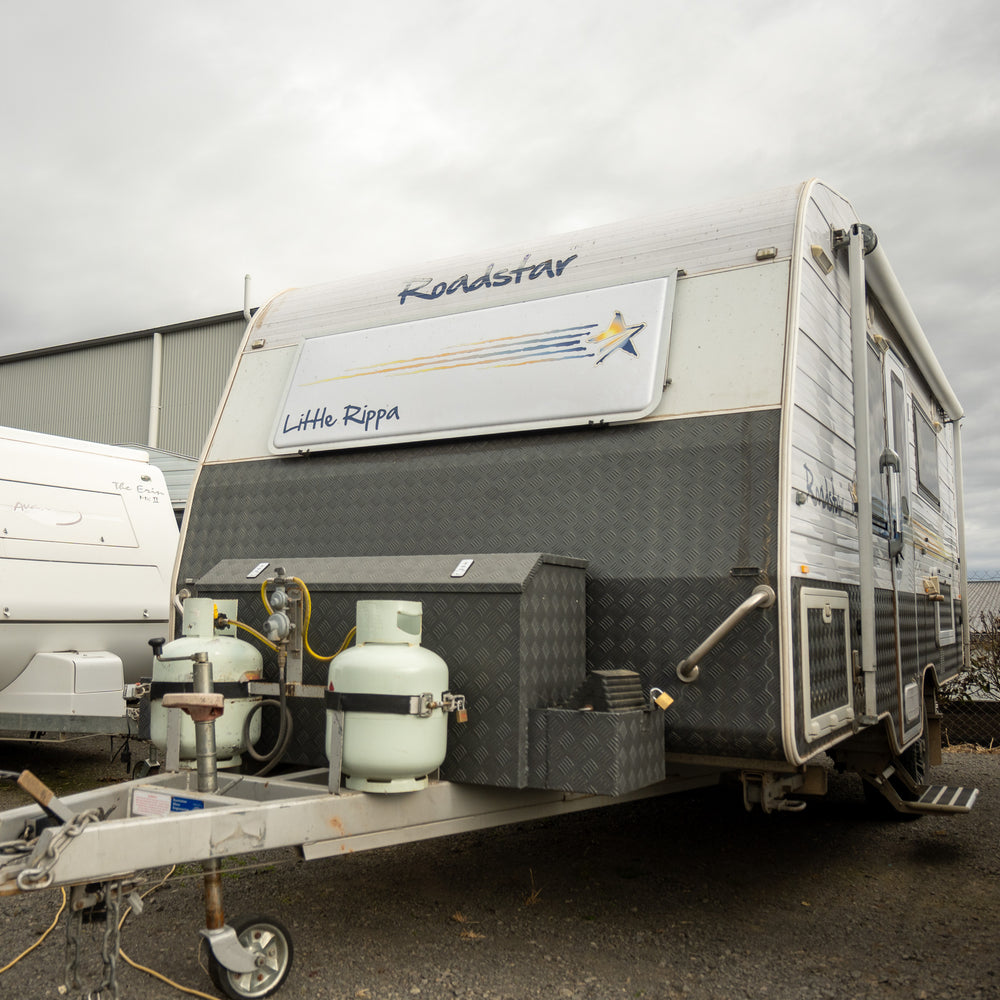 (SOLD) 2014 Roadstar Little Rippa 17.5ft