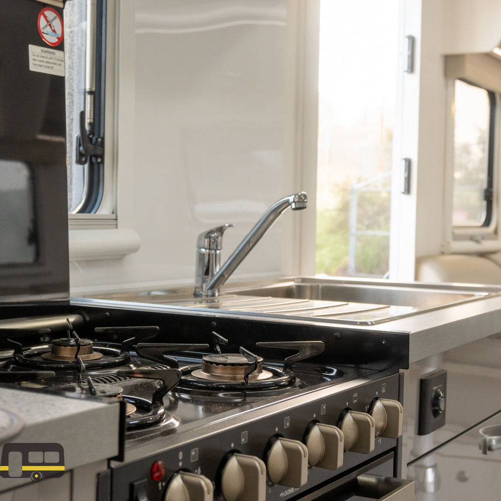 
                  
                    2019 Avida Topaz 23ft
                  
                