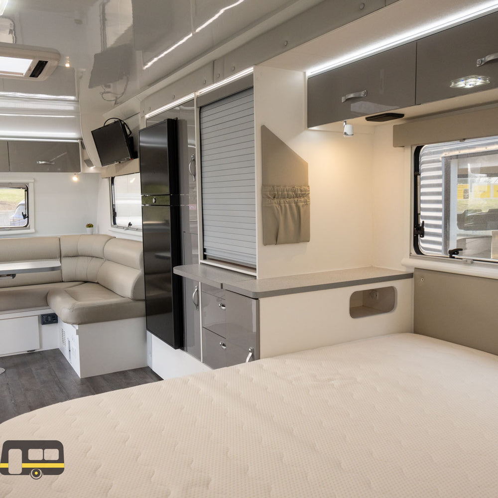 
                  
                    2019 Avida Topaz 23ft
                  
                