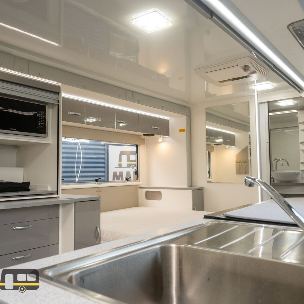 
                  
                    2019 Avida Topaz 23ft
                  
                