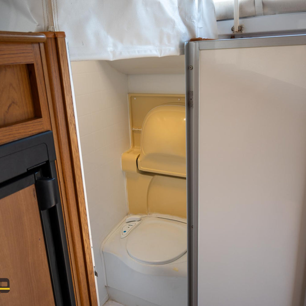 
                  
                    2010 Jayco Sterling 18.5FT
                  
                