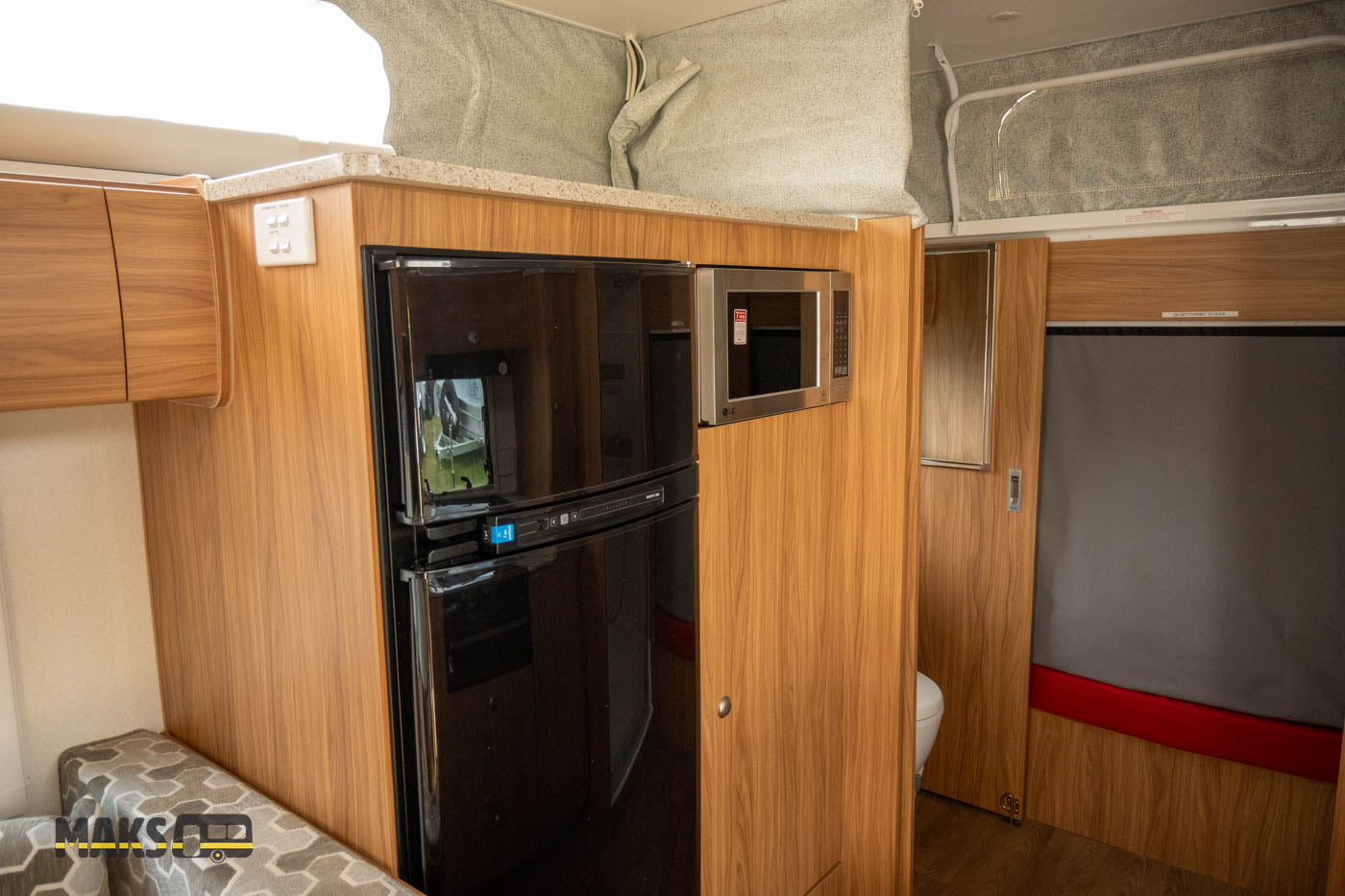 
                  
                    2018 Golf Savannah 16.5ft
                  
                