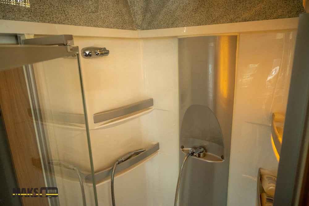 
                  
                    2018 Golf Savannah 16.5ft
                  
                