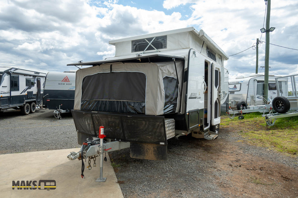 
                  
                    2018 Golf Savannah 16.5ft
                  
                