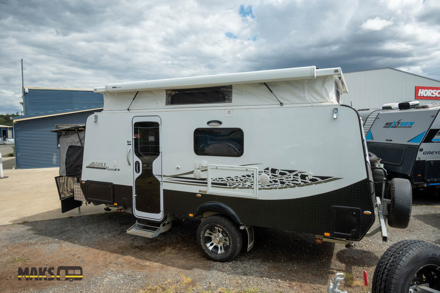 
                  
                    2018 Golf Savannah 16.5ft
                  
                