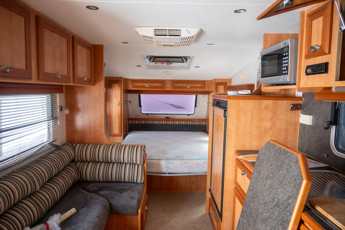 
                  
                    2010 Roadstar Limited Edition 19.5ft
                  
                