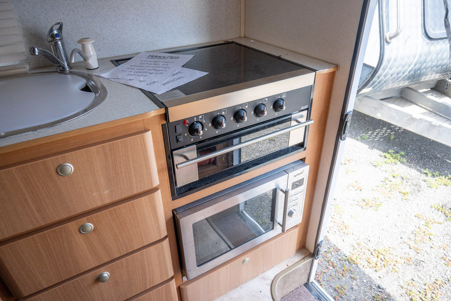 
                  
                    2010 Jayco Starcraft 14"
                  
                